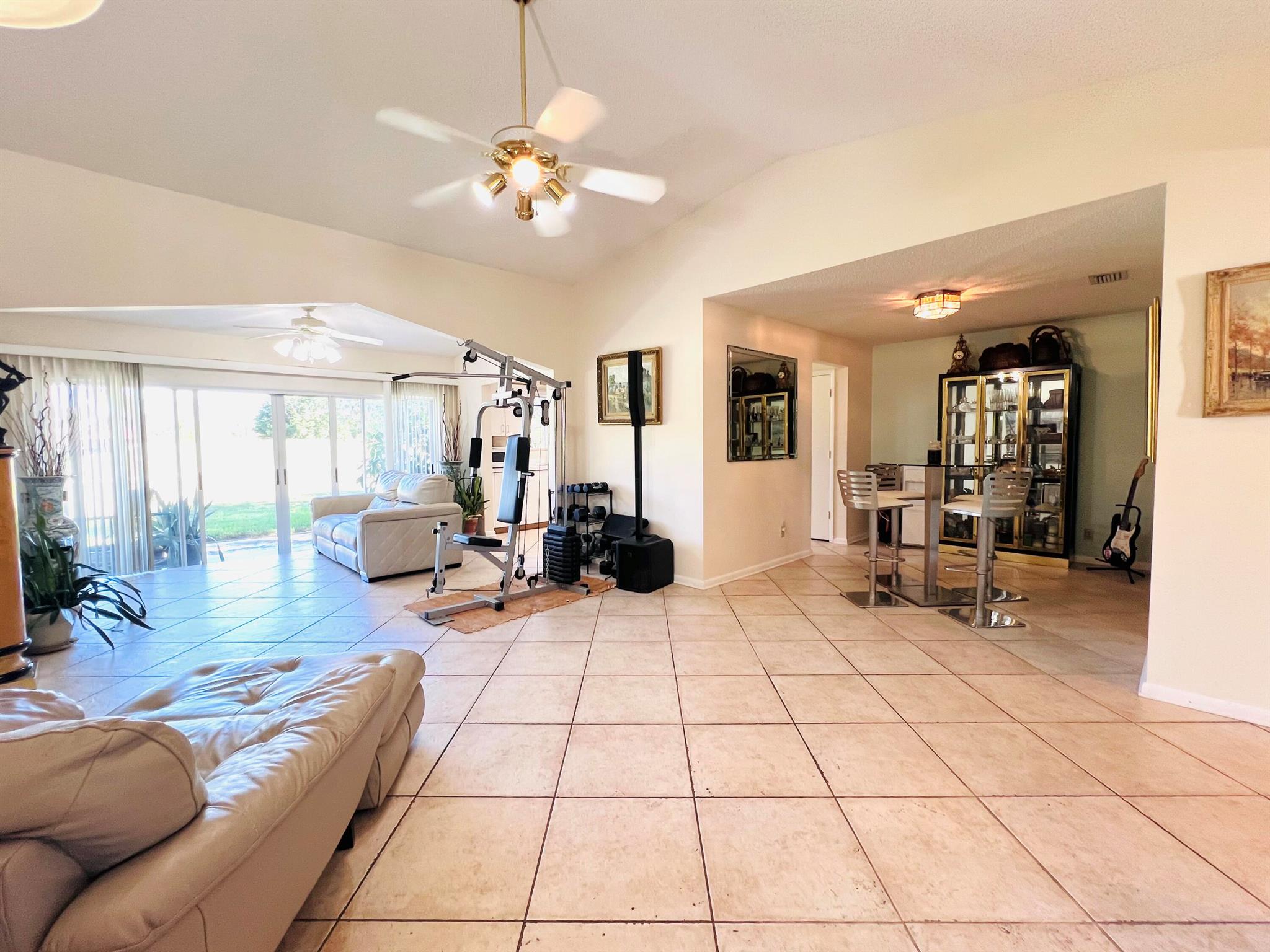 EAGLE LAKE - Residential