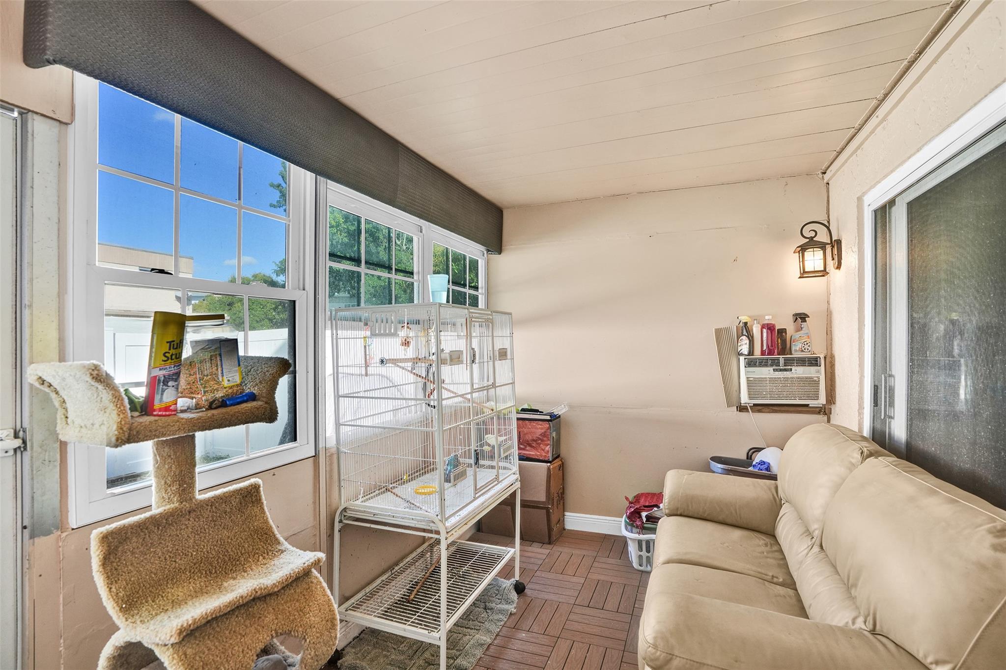 Townhomes of Oriole - Residential