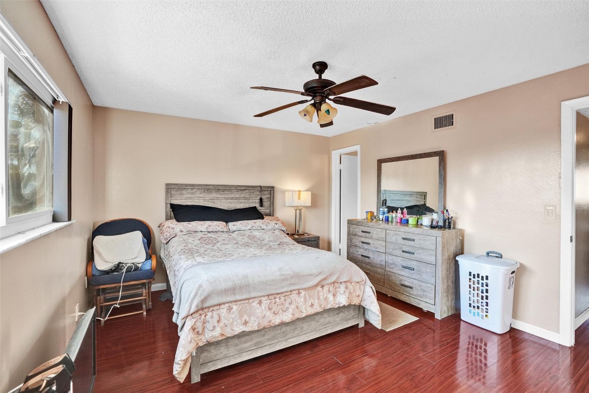 Townhomes of Oriole - Residential