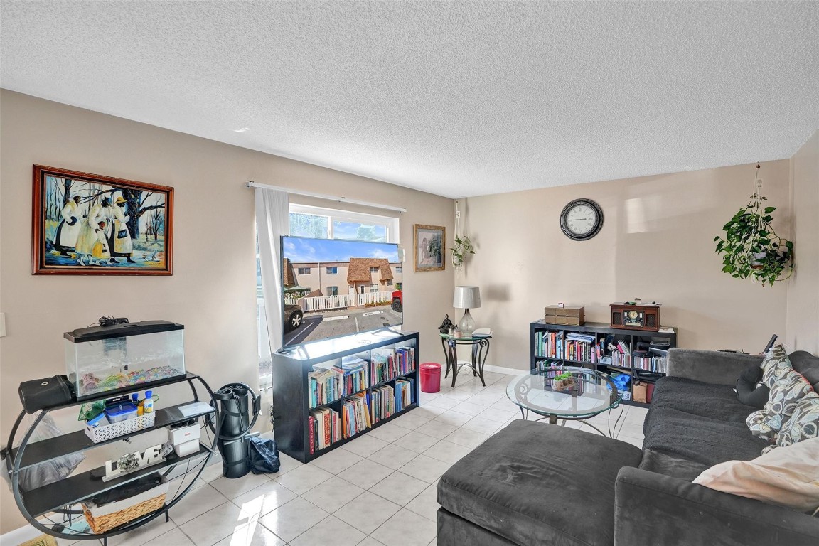 Townhomes of Oriole - Residential