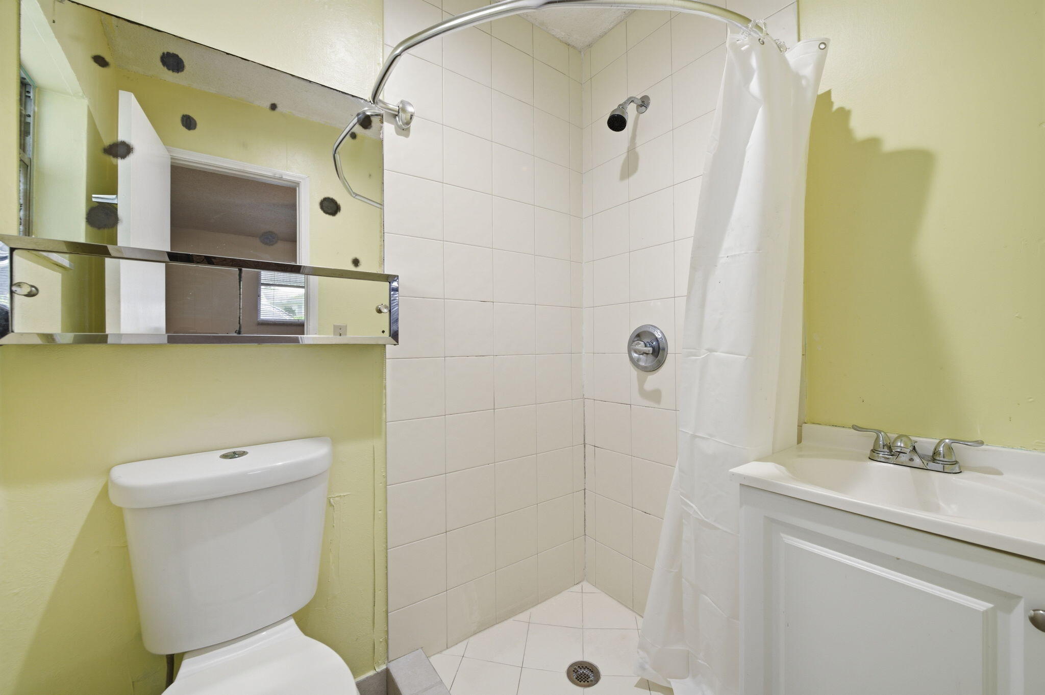 LAUDERDALE WEST CONDO NO I - Residential