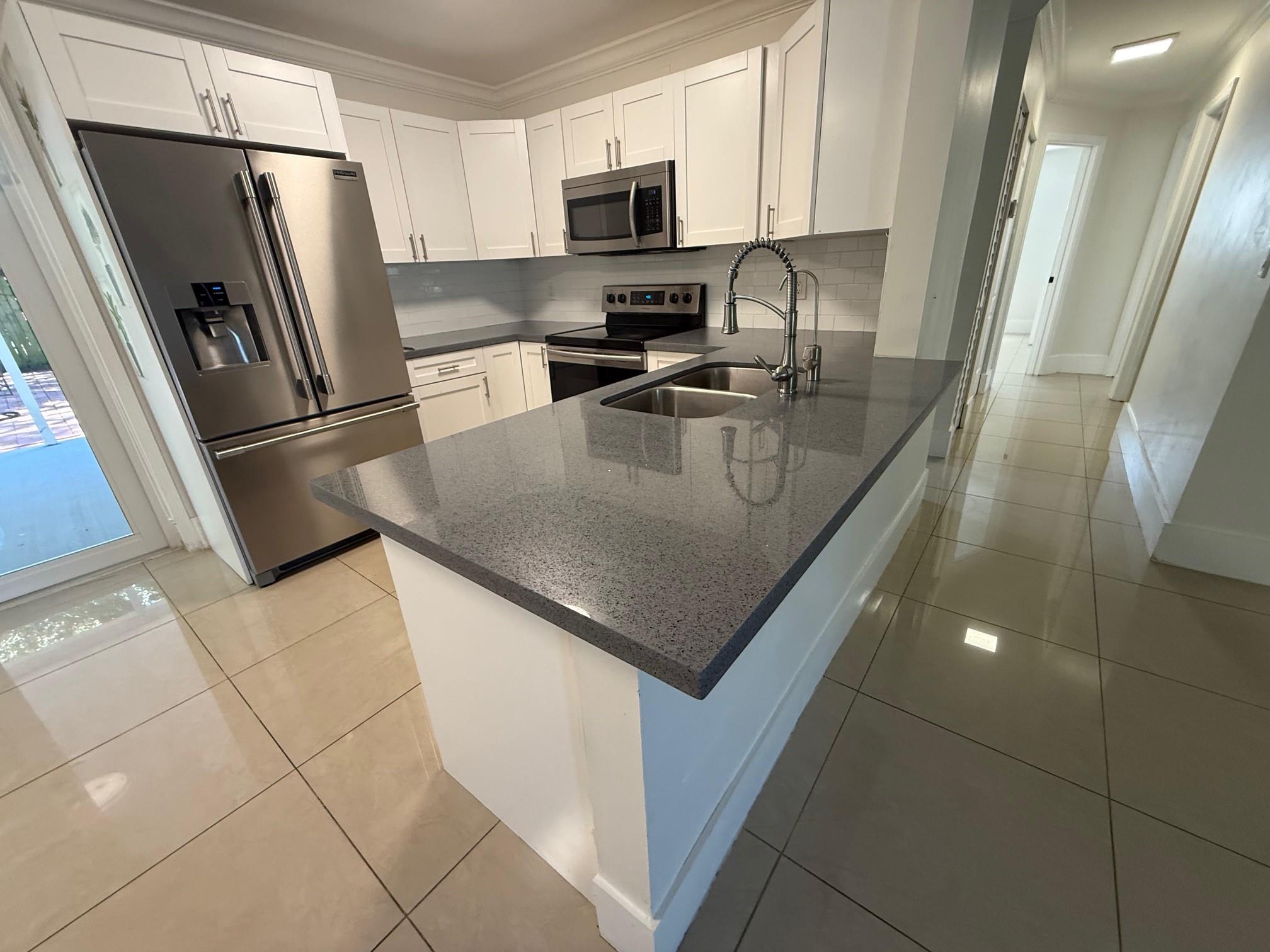 BROADVIEW PARK SEC 4 - Residential Lease