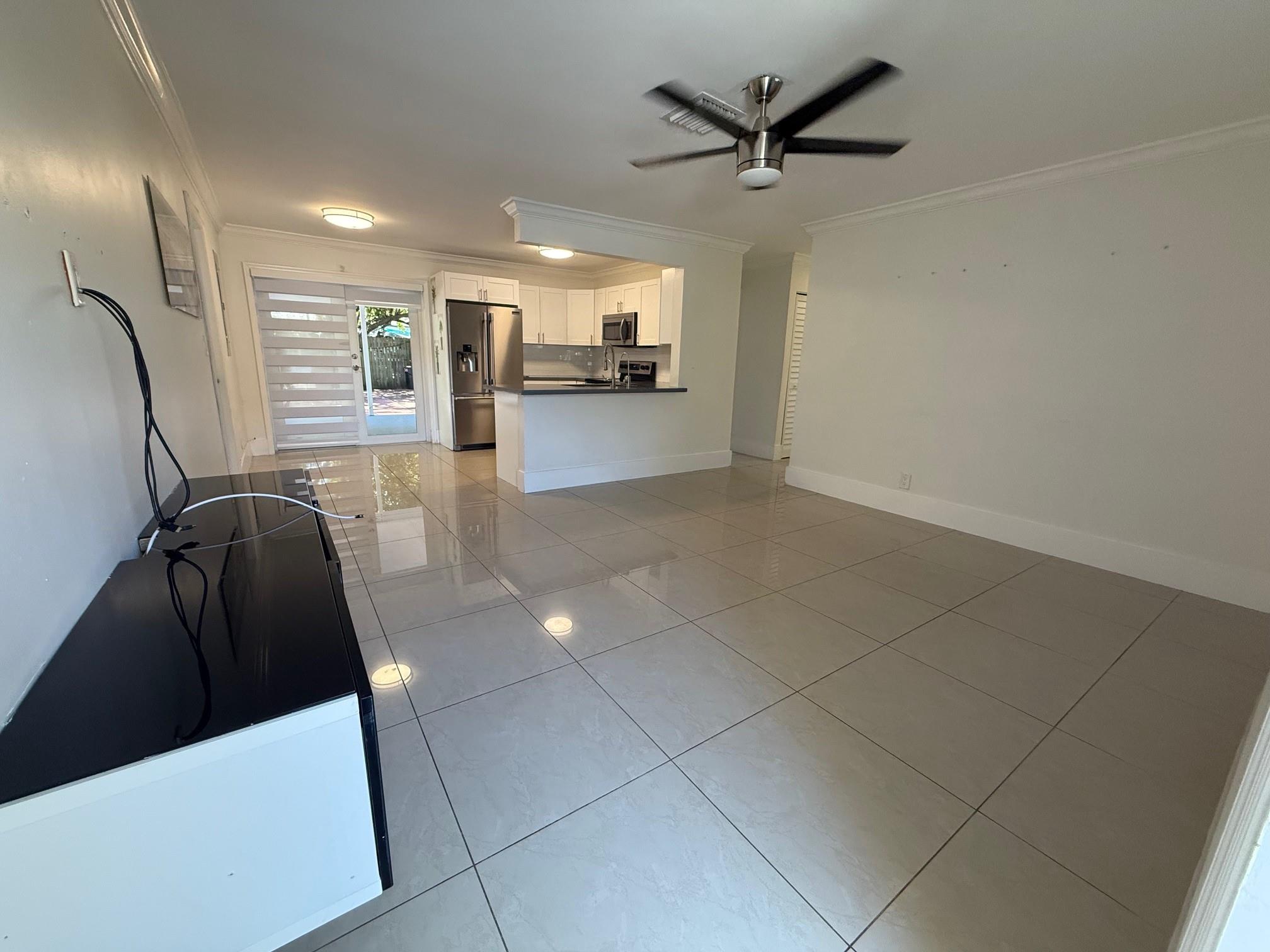 BROADVIEW PARK SEC 4 - Residential Lease