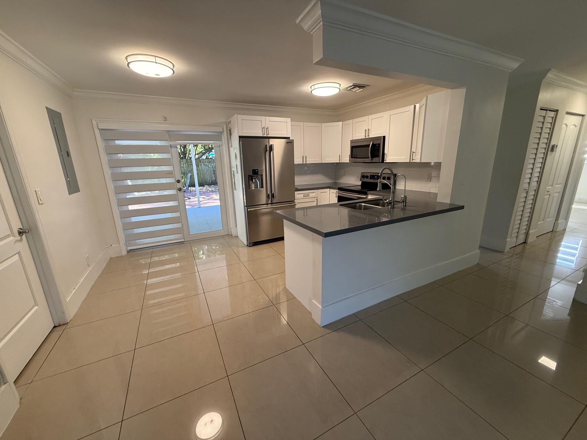 BROADVIEW PARK SEC 4 - Residential Lease