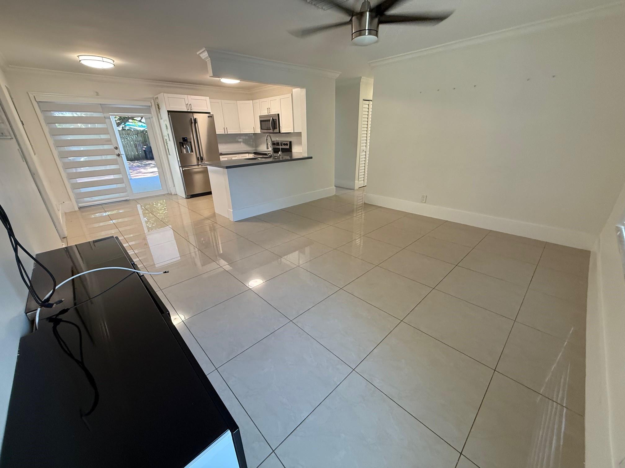 BROADVIEW PARK SEC 4 - Residential Lease