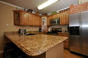 SHERWOOD LAKES - Residential