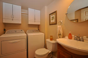 SHERWOOD LAKES - Residential