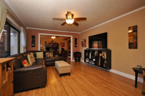 SHERWOOD LAKES - Residential