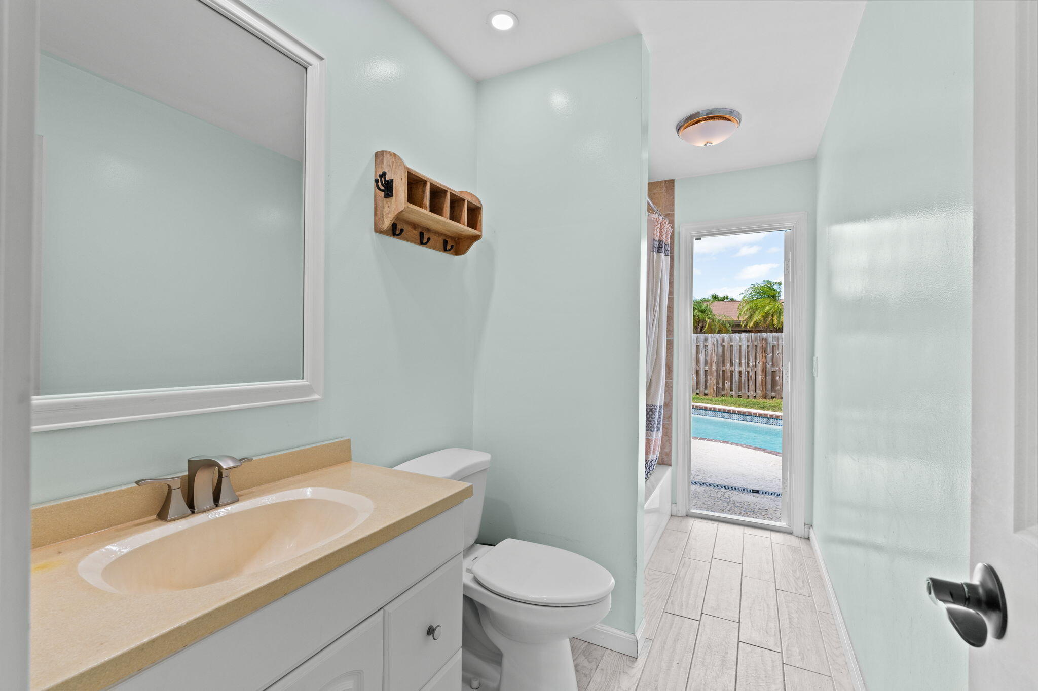 SUNRISE GOLF VILLAGE - Residential