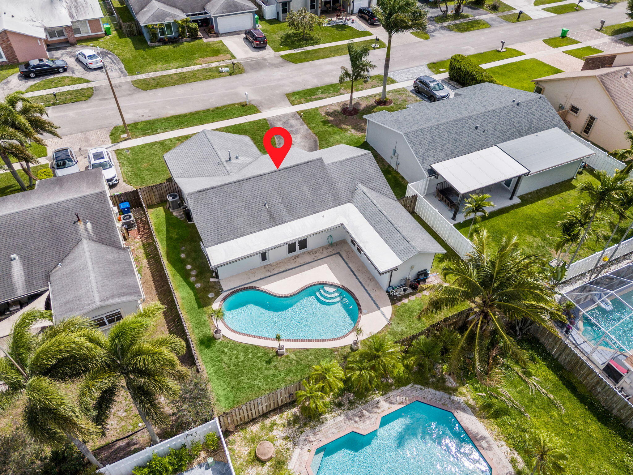 SUNRISE GOLF VILLAGE - Residential