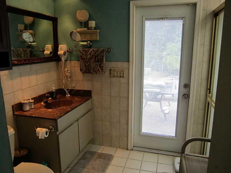 LIGHTHOUSE POINT EXT 2ND - Residential