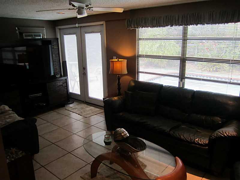 LIGHTHOUSE POINT EXT 2ND - Residential