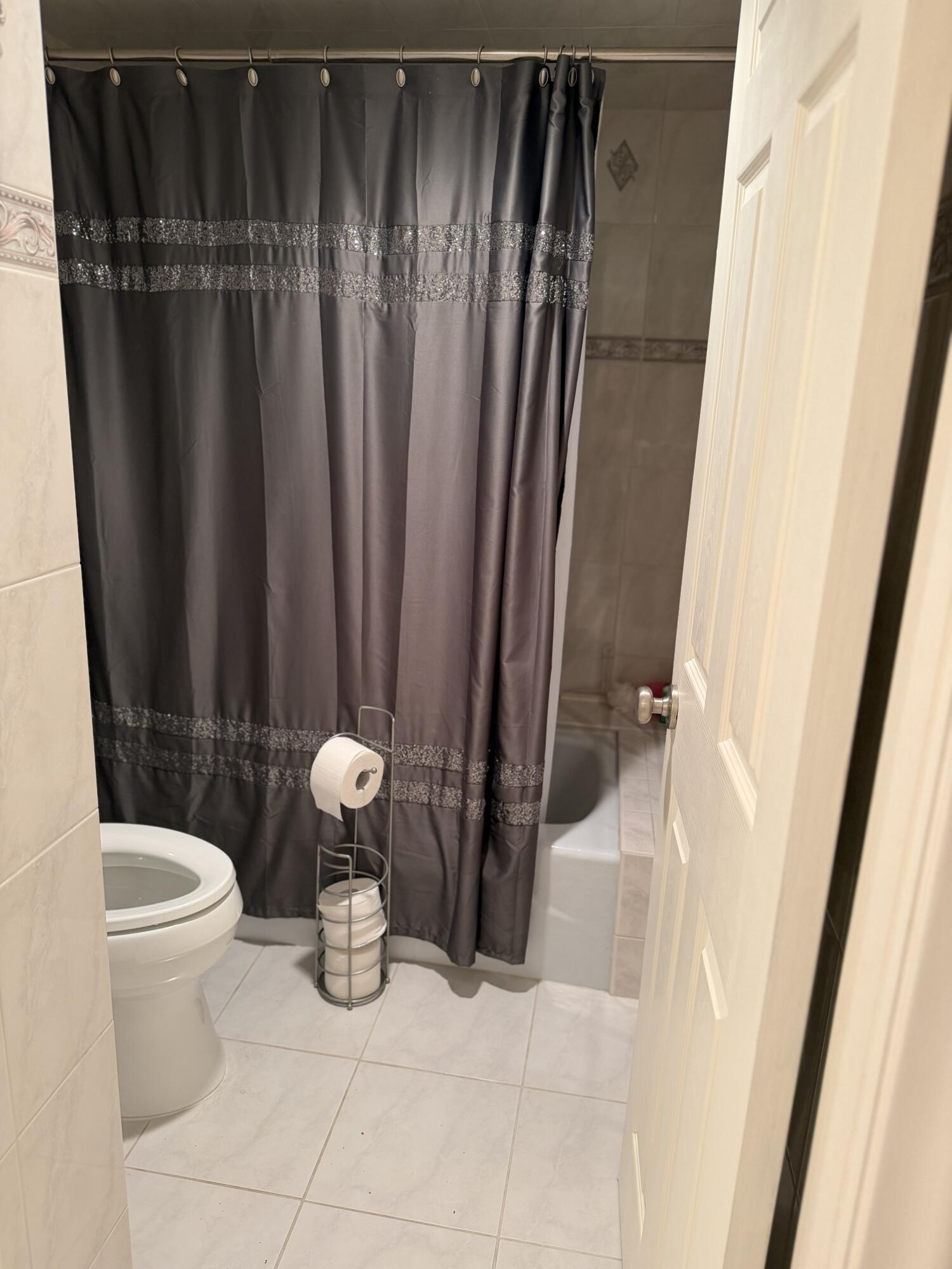 OPAL TOWERS - Residential