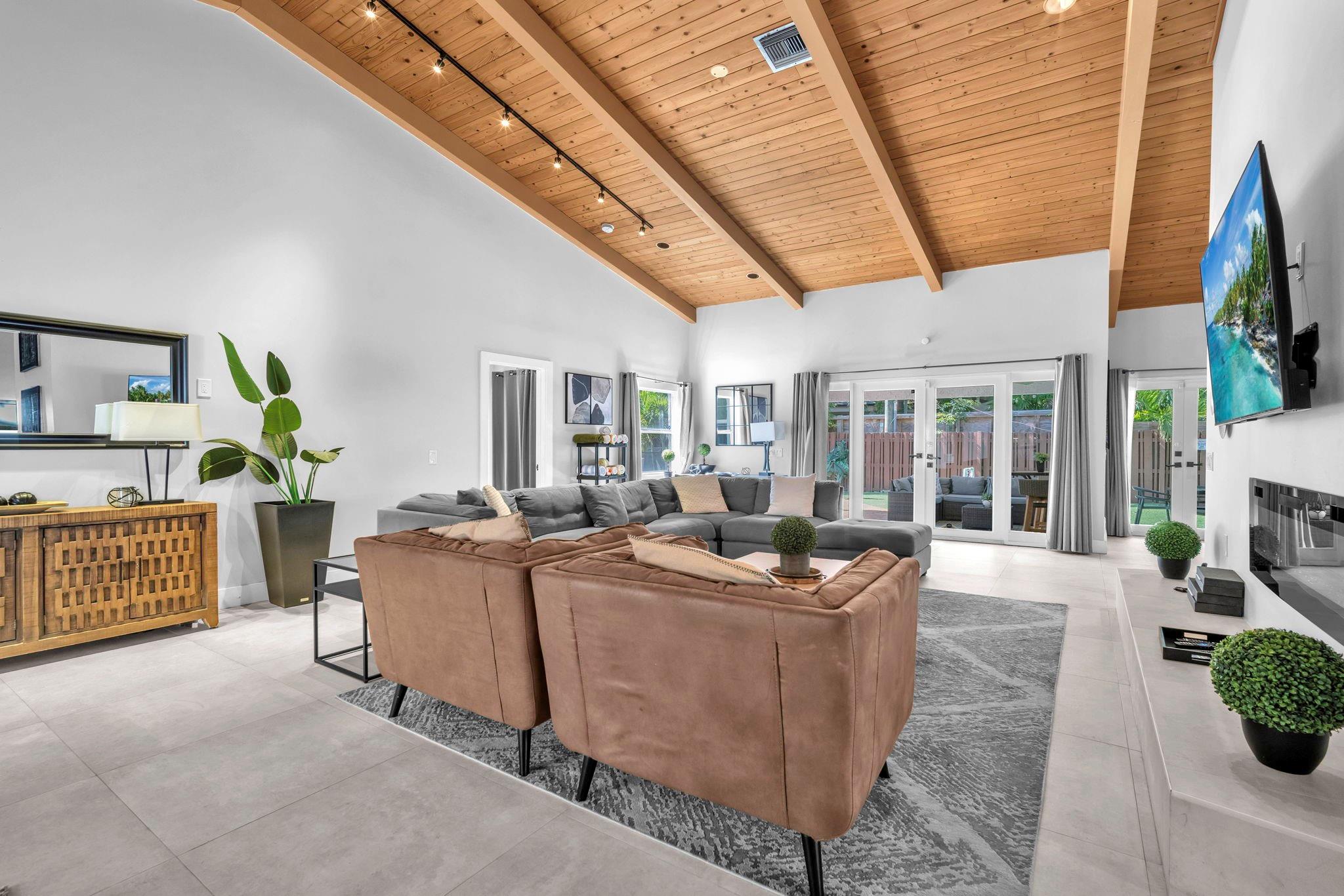 Hollywood Hills Estates 1 - Residential