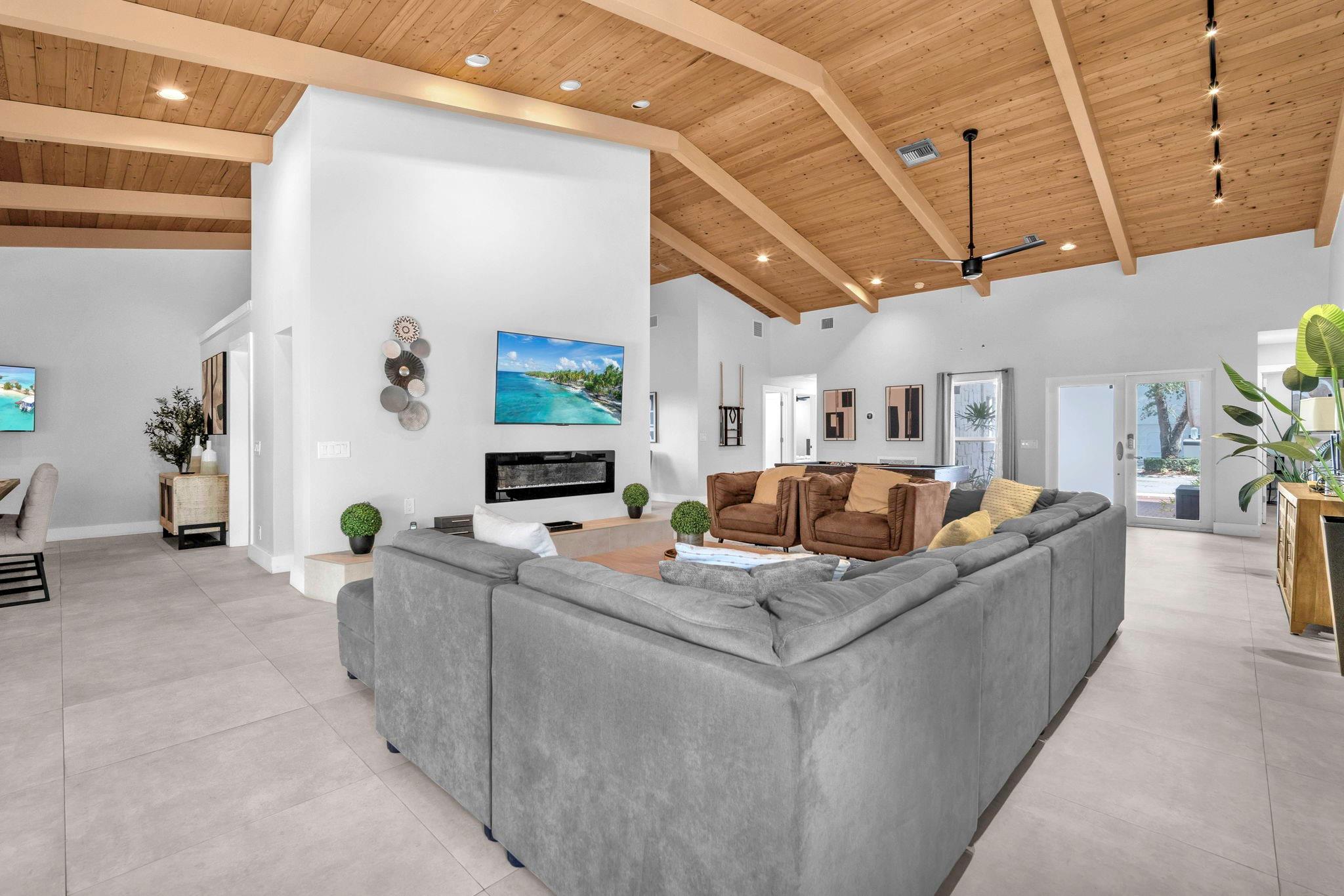 Hollywood Hills Estates 1 - Residential