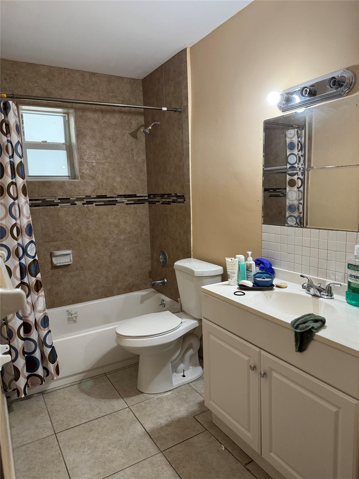 Floral Park Villages 12 - Residential Lease