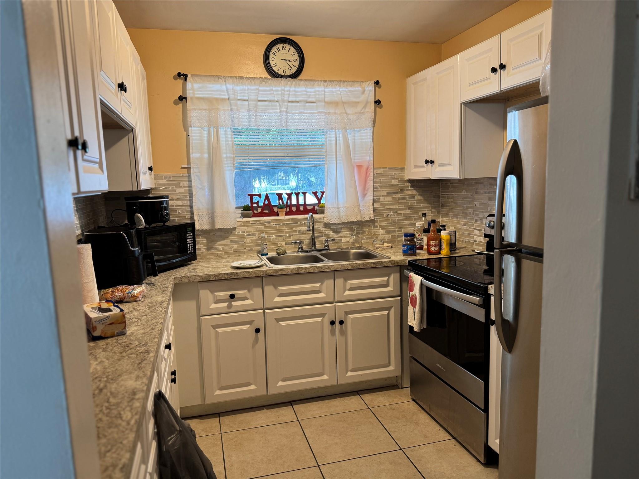 Floral Park Villages 12 - Residential Lease