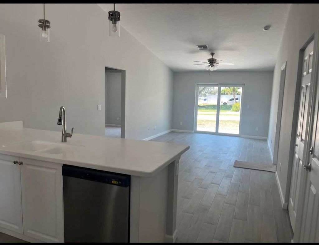 Photo of 1250 NW Antoch Avenue, Stuart, FL 34994 (MLS # R11114755)