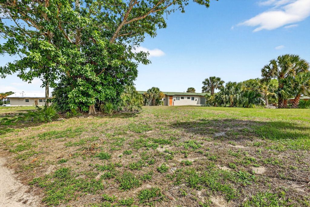 Photo of Unassigned Address Unassigned, FL (MLS # B26031835)