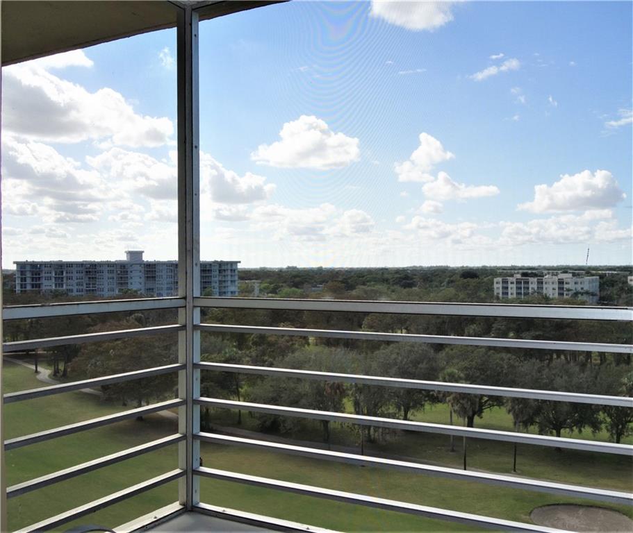 Palm Aire - Residential