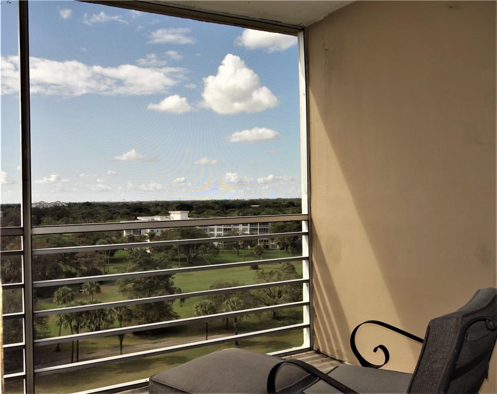 Palm Aire - Residential