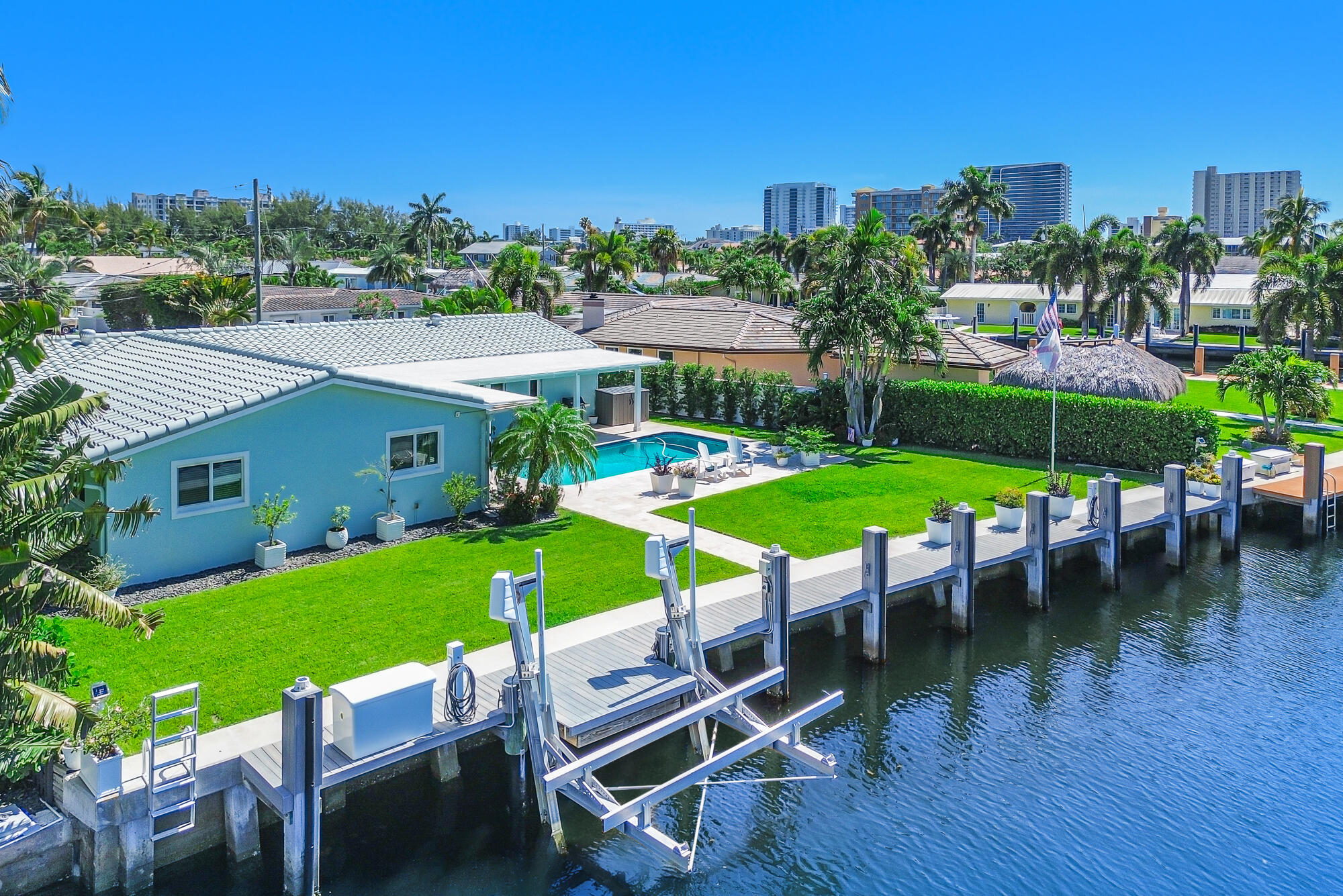 HARBOR VILLAGE SEC J - Residential