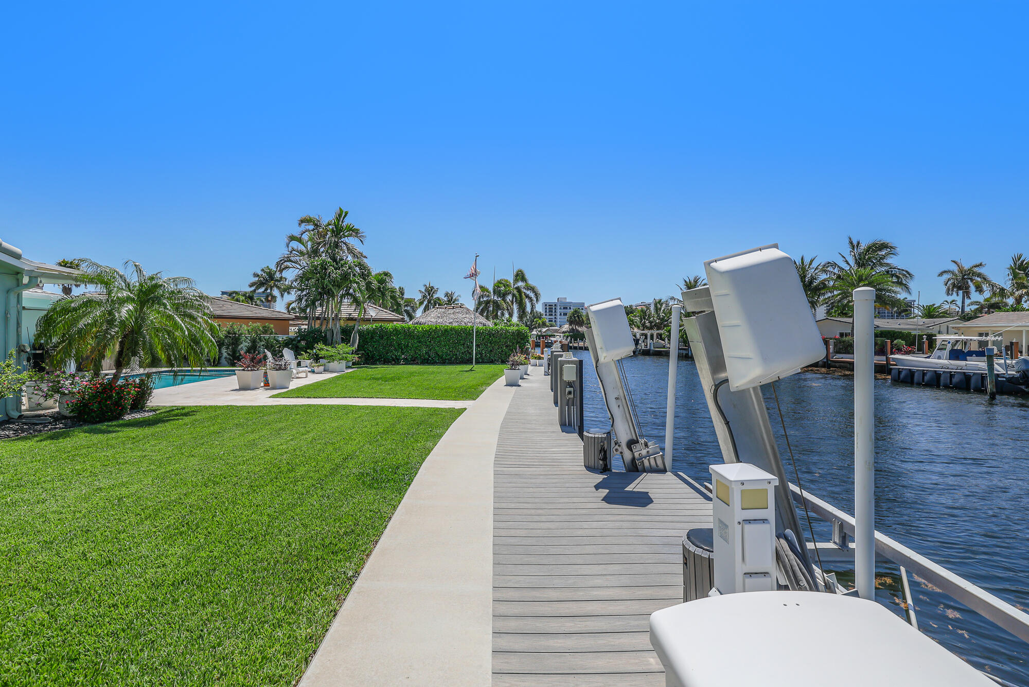 HARBOR VILLAGE SEC J - Residential