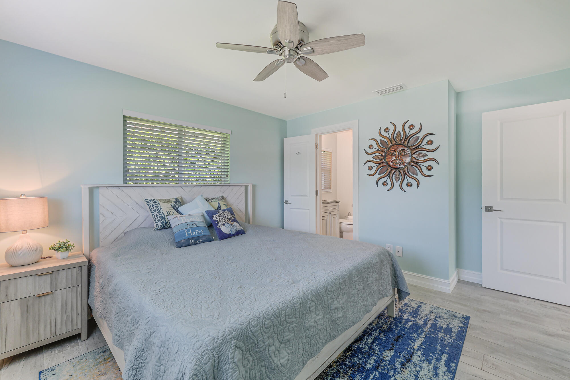 HARBOR VILLAGE SEC J - Residential