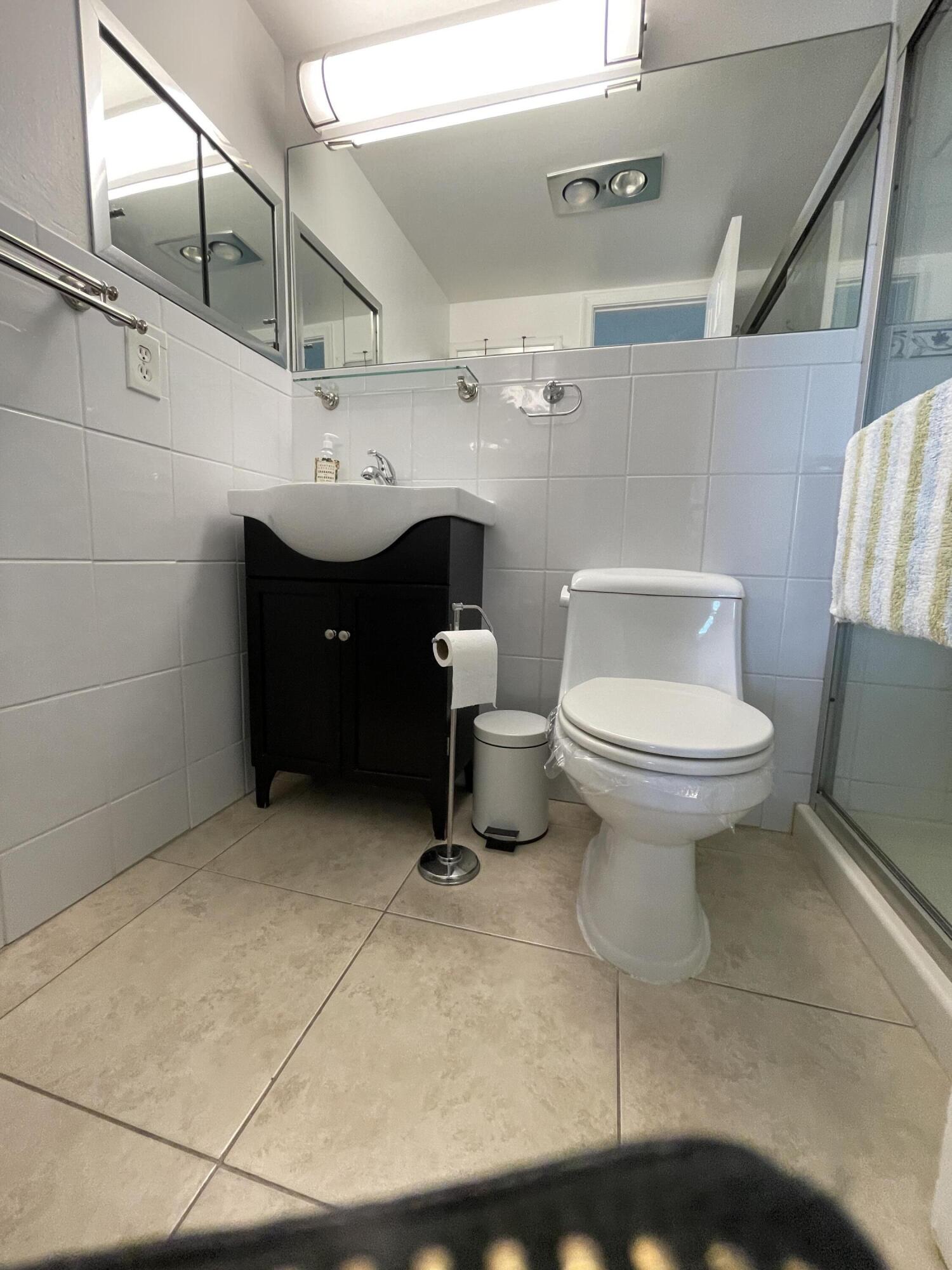 CAMBRIDGE D CONDO - Residential