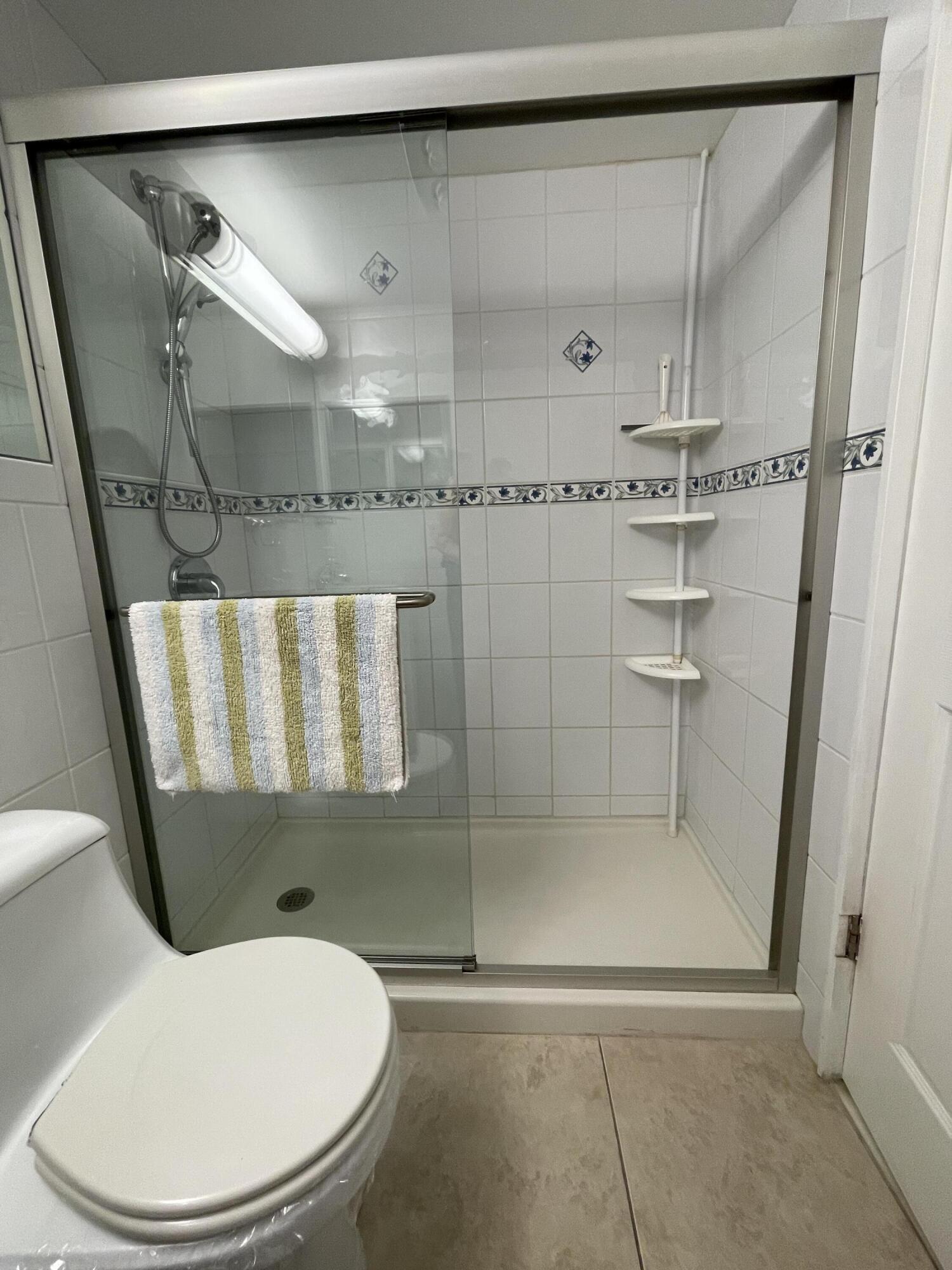 CAMBRIDGE D CONDO - Residential