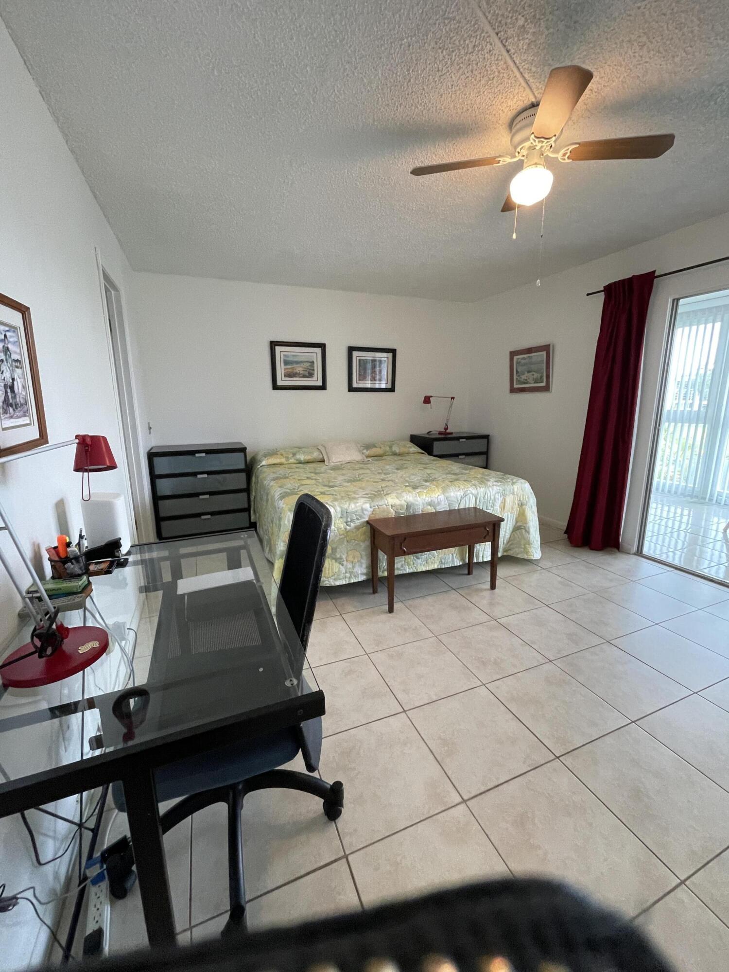 CAMBRIDGE D CONDO - Residential