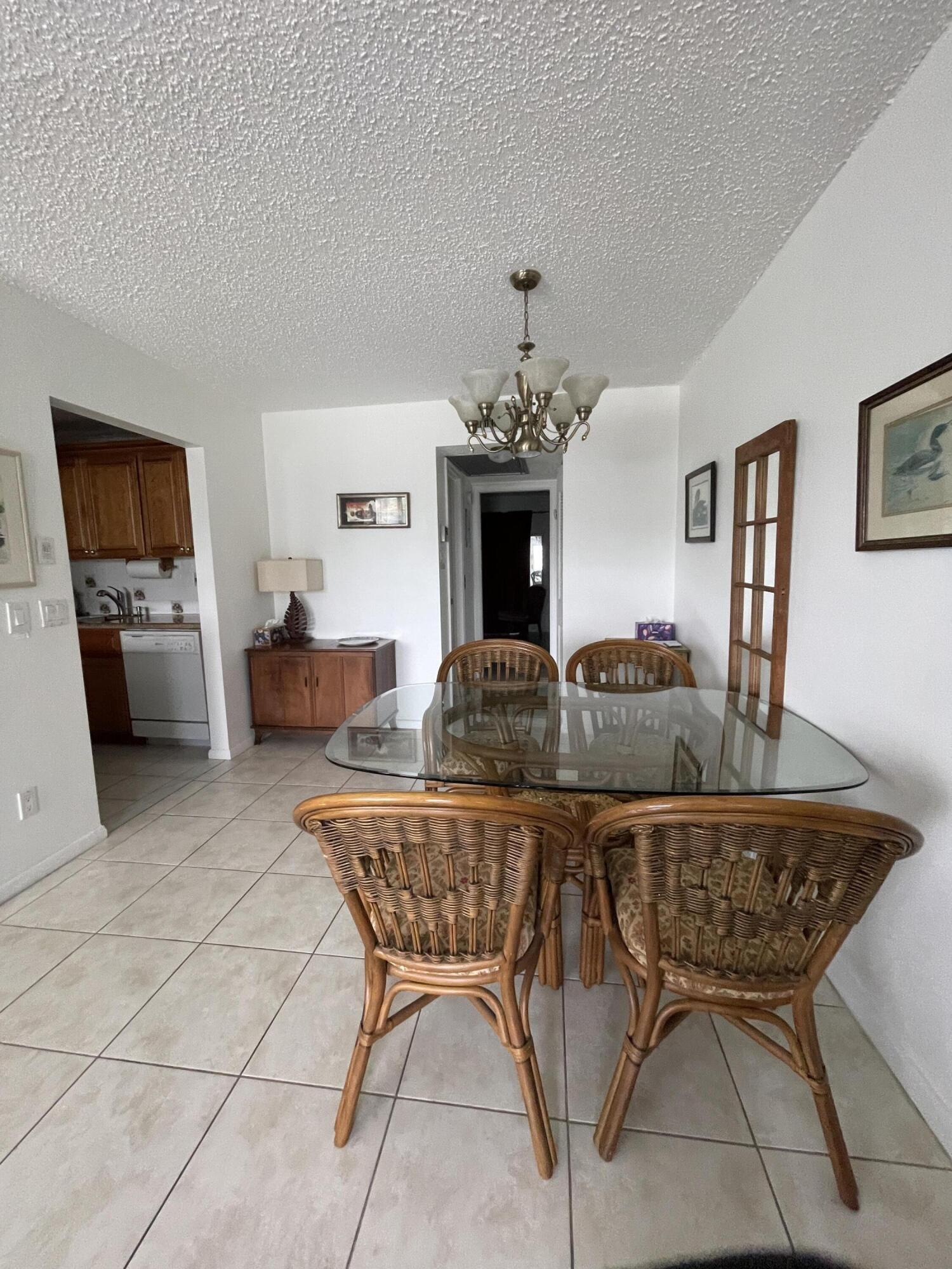 CAMBRIDGE D CONDO - Residential
