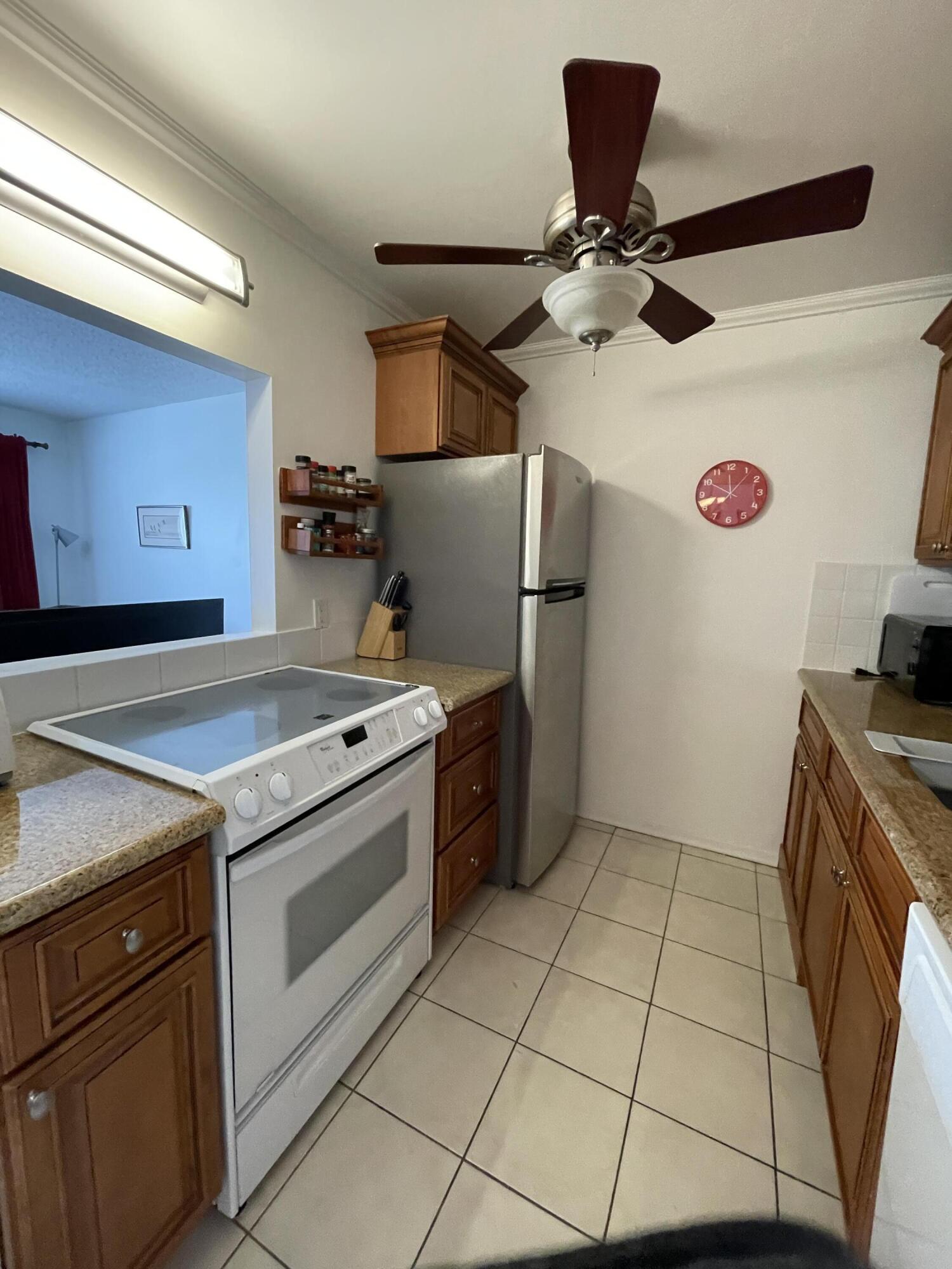 CAMBRIDGE D CONDO - Residential