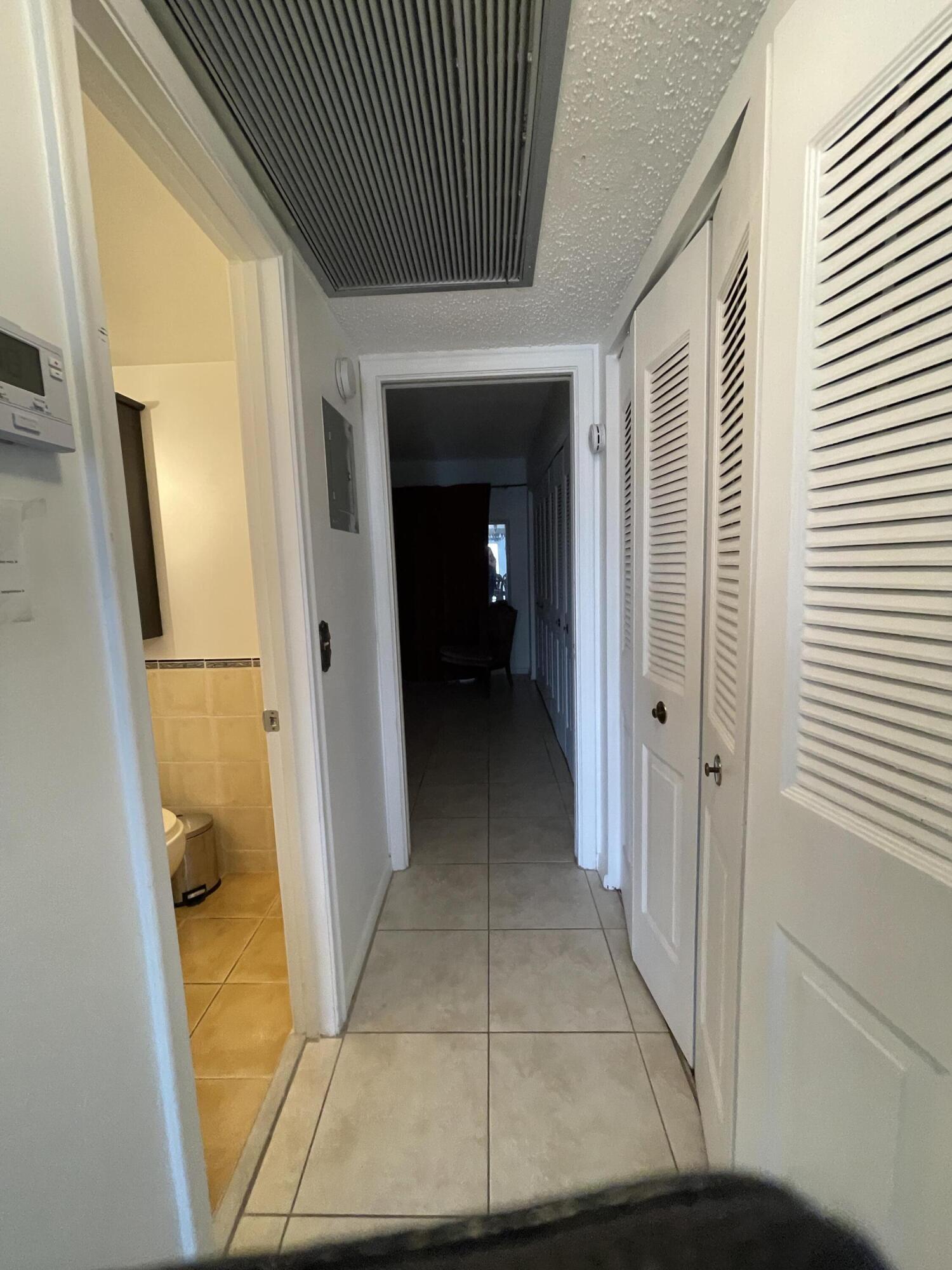 CAMBRIDGE D CONDO - Residential