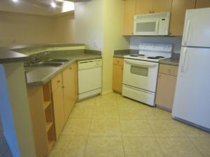 PORTOFINO AT JENSEN BCH CONDO - Residential Lease