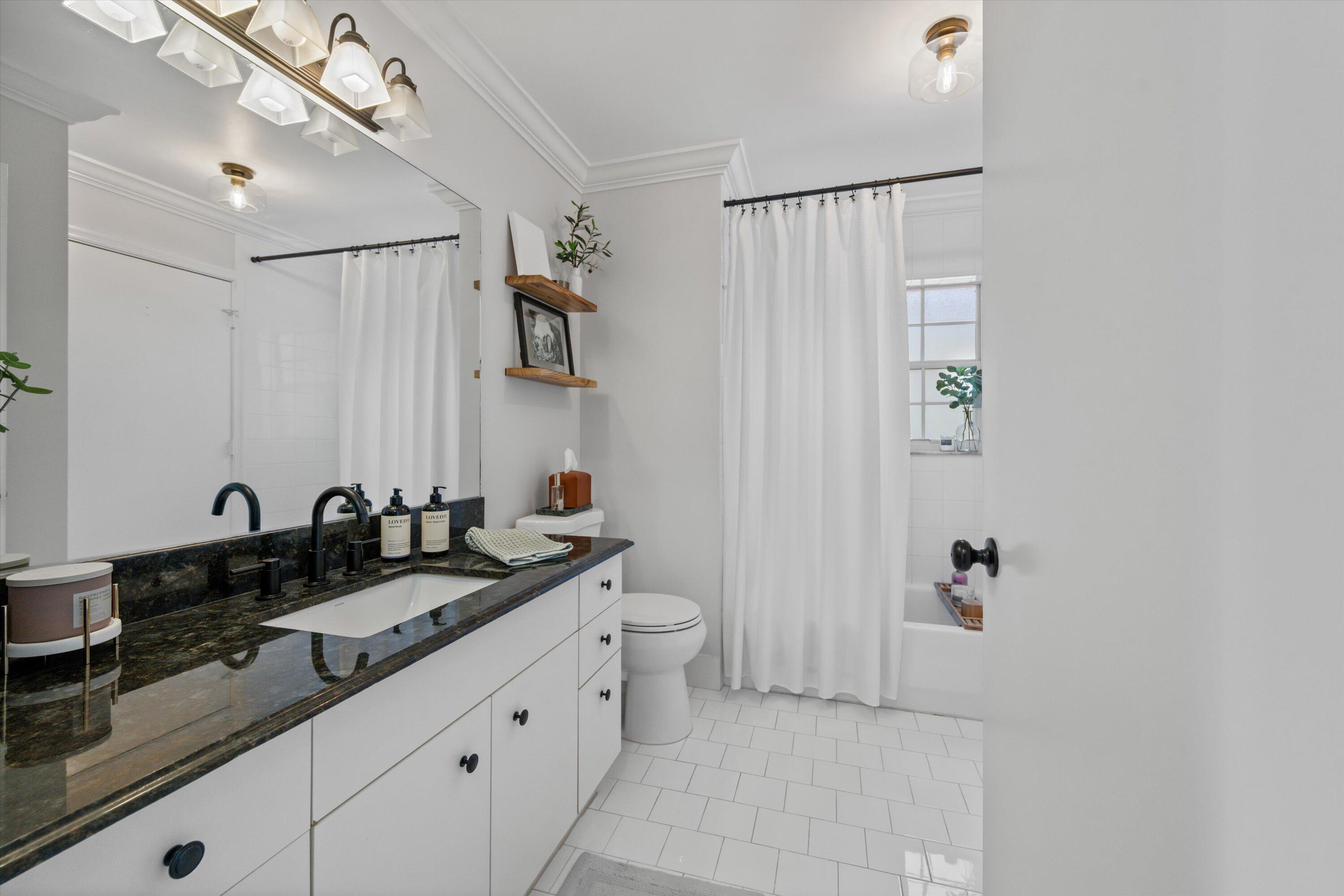 LAKE CHARLESTON TR G 1 - Residential