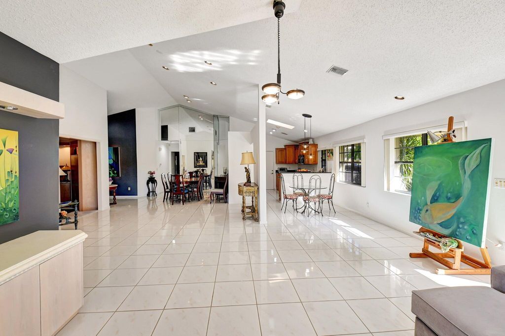 listing image 80