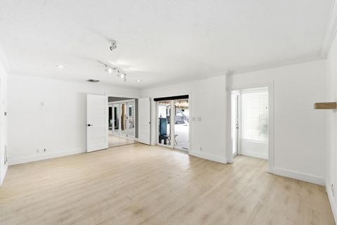 Tiny photo for 5900 Bayview Drive, Fort Lauderdale, FL 33308 (MLS # B26028971)