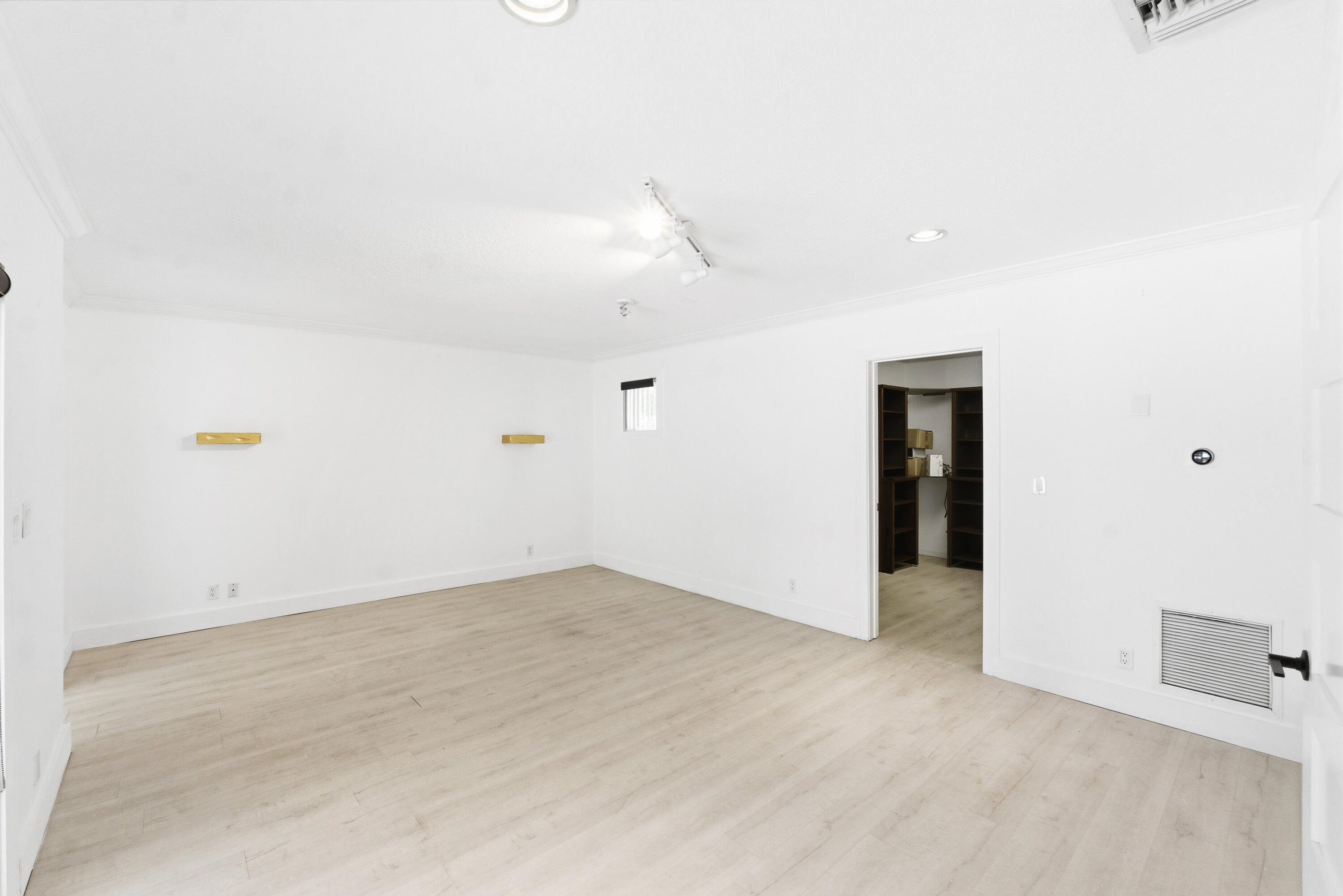 LANDINGS SECOND SEC - Residential