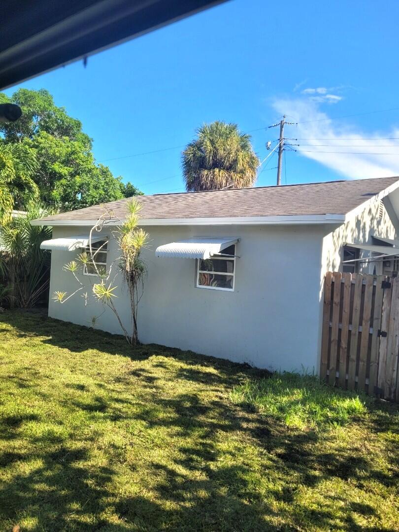 LAUDERDALE - Residential