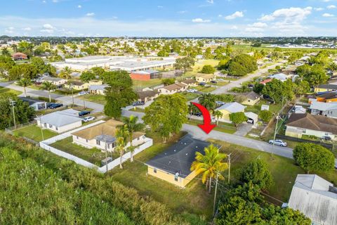 A home in Belle Glade