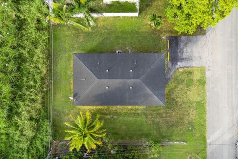 A home in Belle Glade