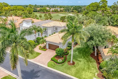 128 Viera Drive, Palm Beach Gardens, FL MLS: R11085136