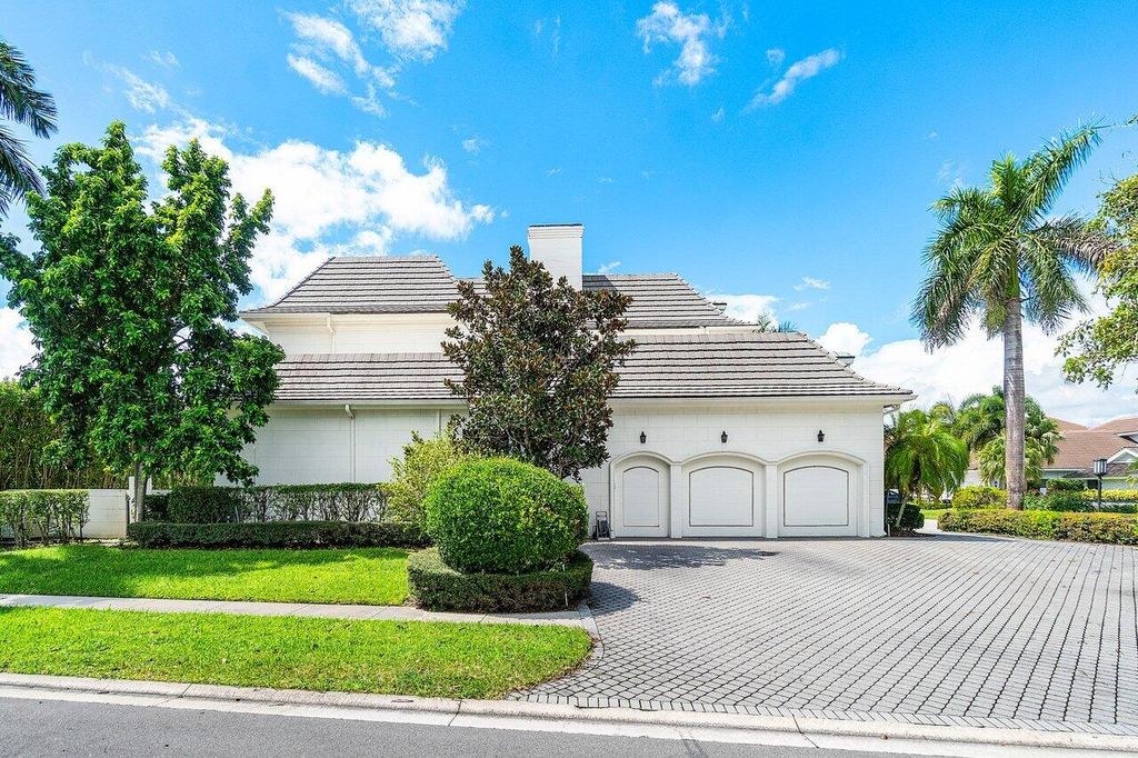 Photo of 7172 Valencia Drive, Boca Raton, FL 33433 (MLS # R11168487)
