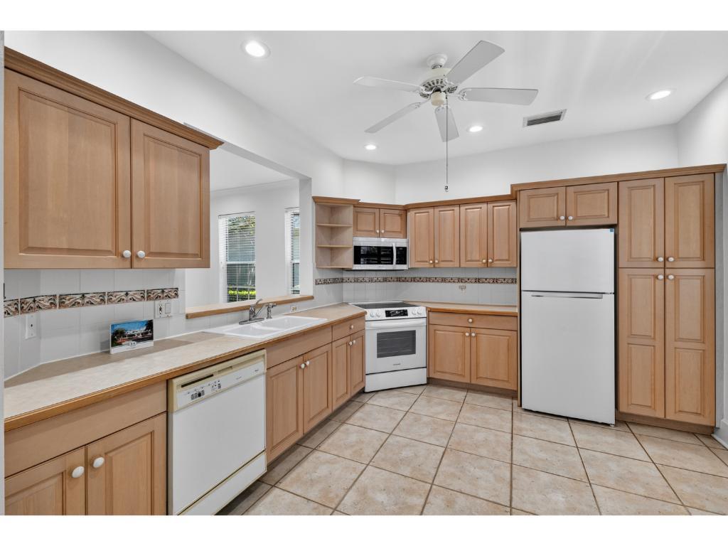 INDIAN RIVER CLUB - Residential
