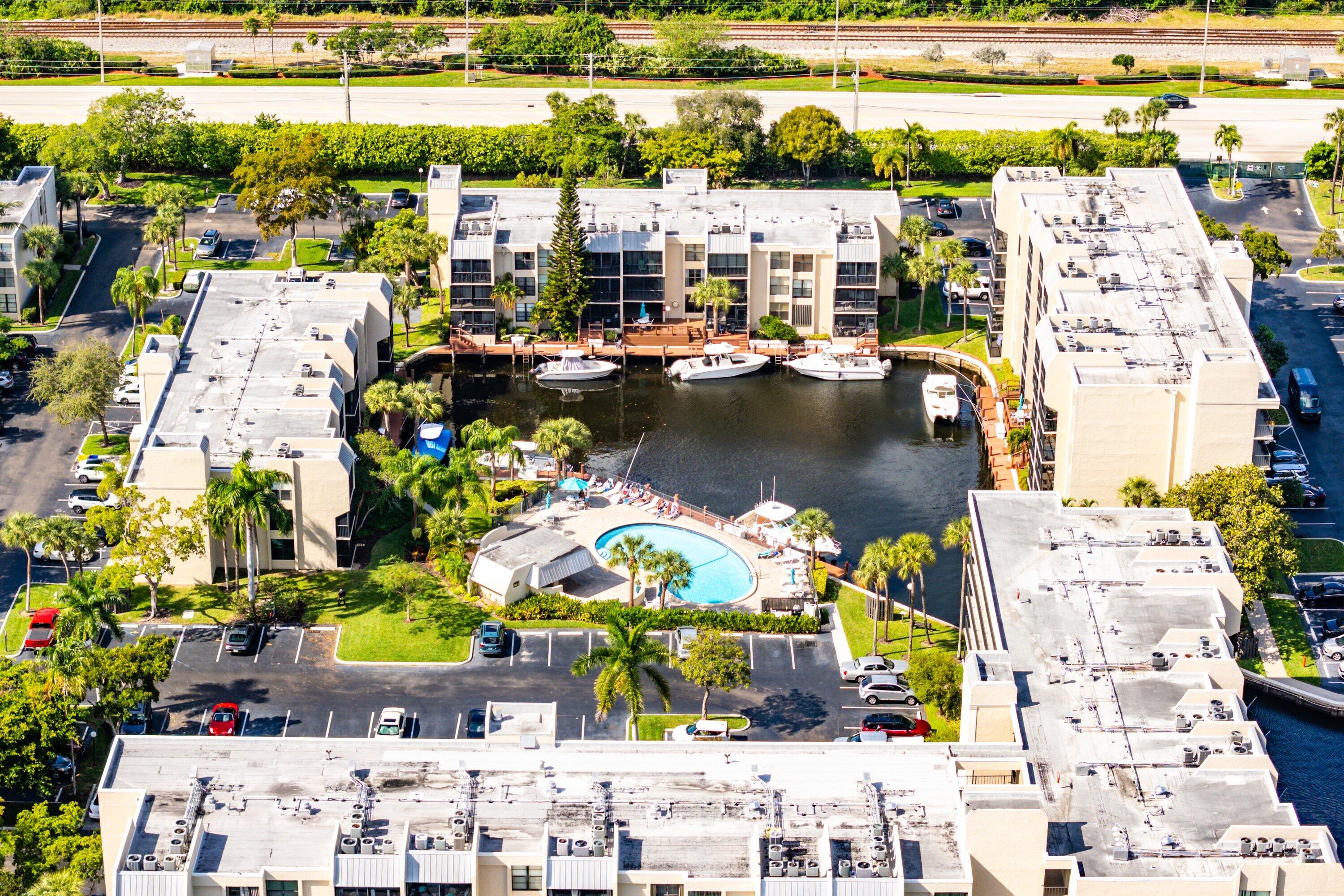 BOCA BAYOU - Residential