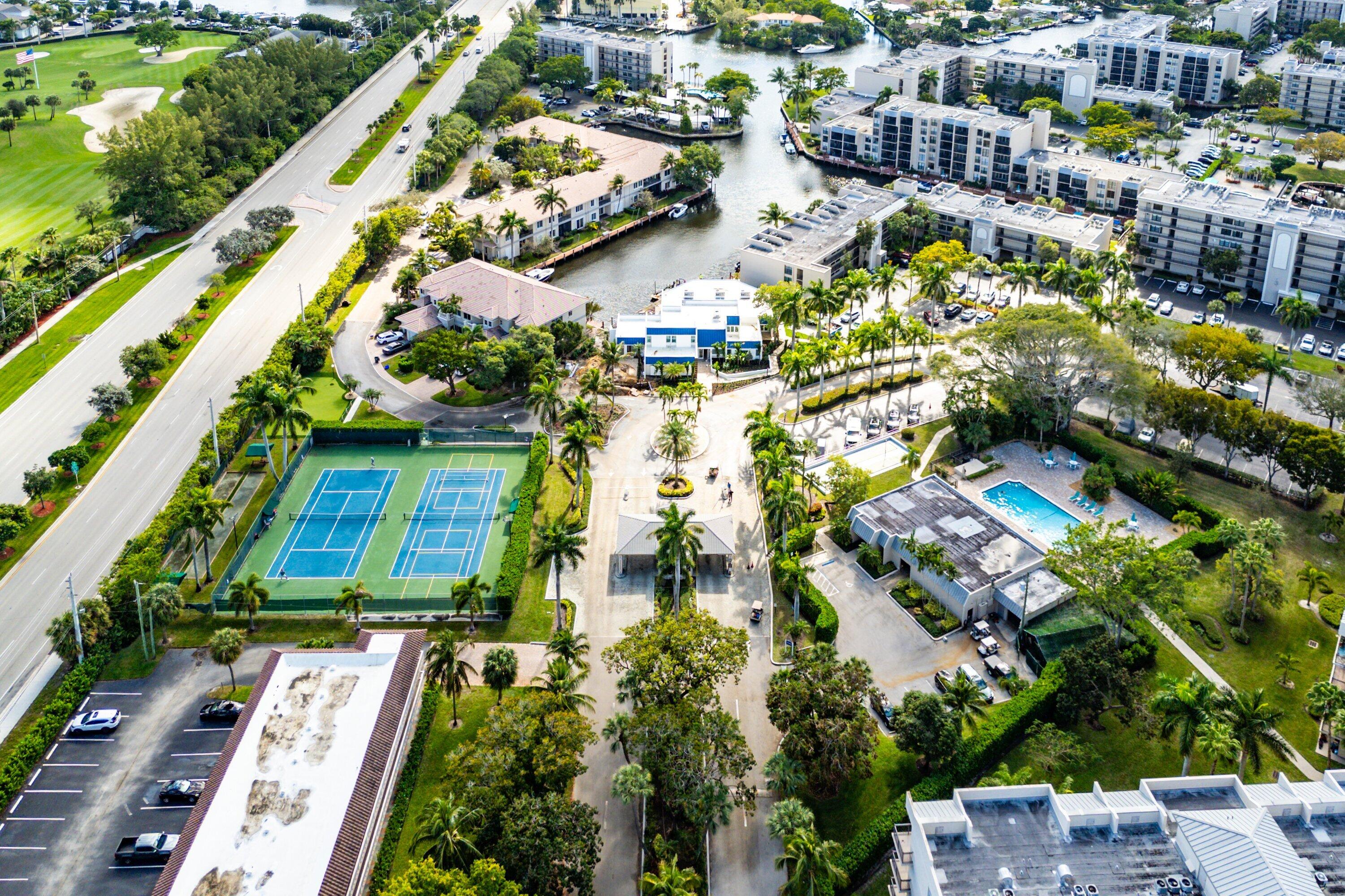 BOCA BAYOU - Residential