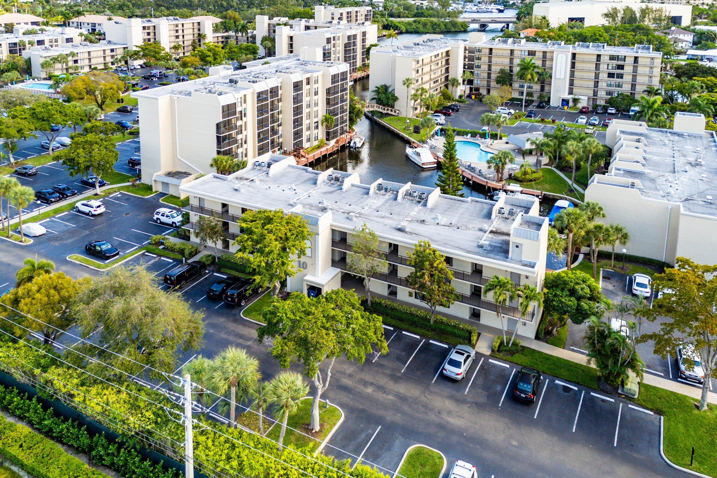 BOCA BAYOU - Residential