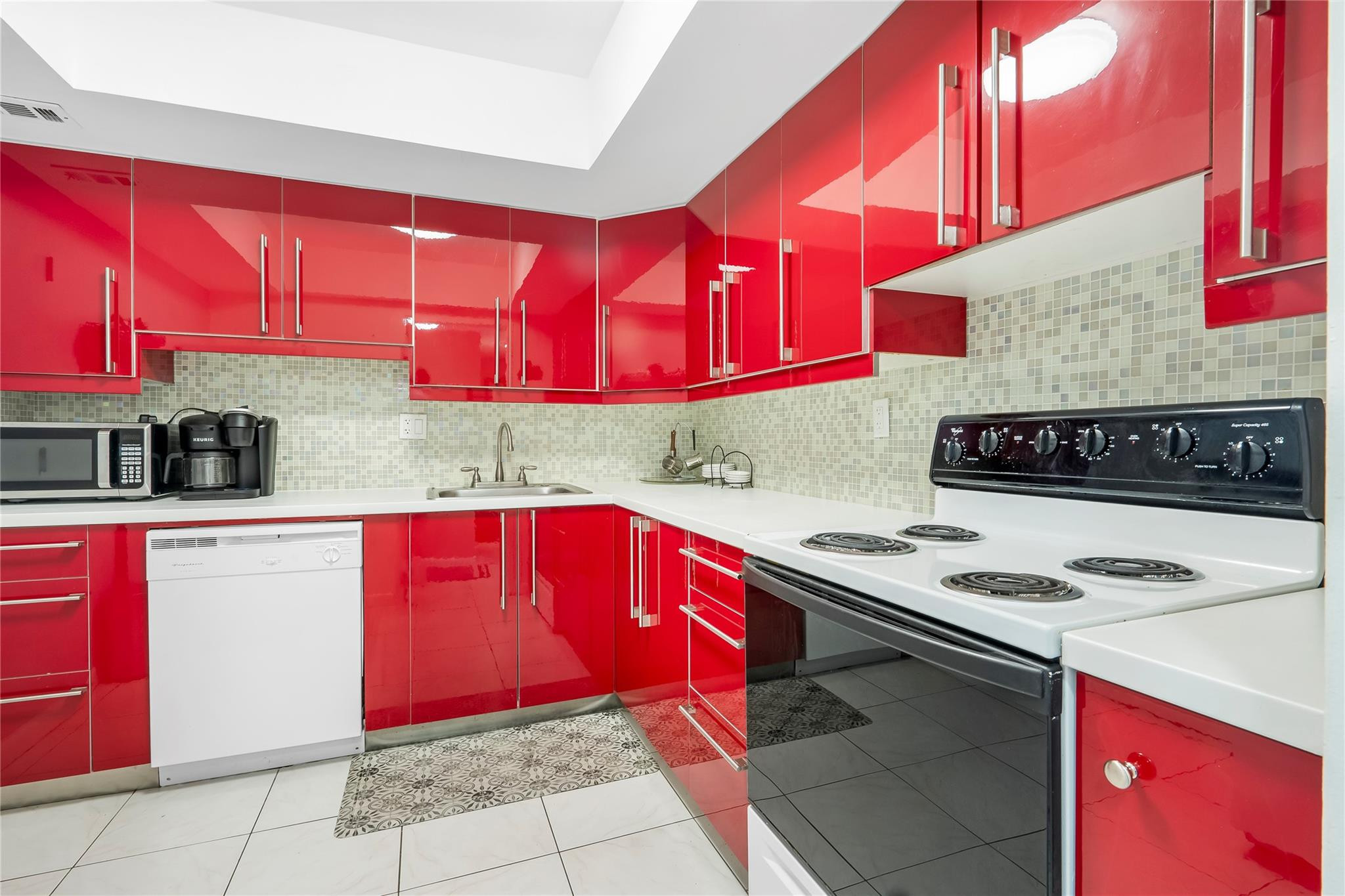 3180 S Ocean Drive 517