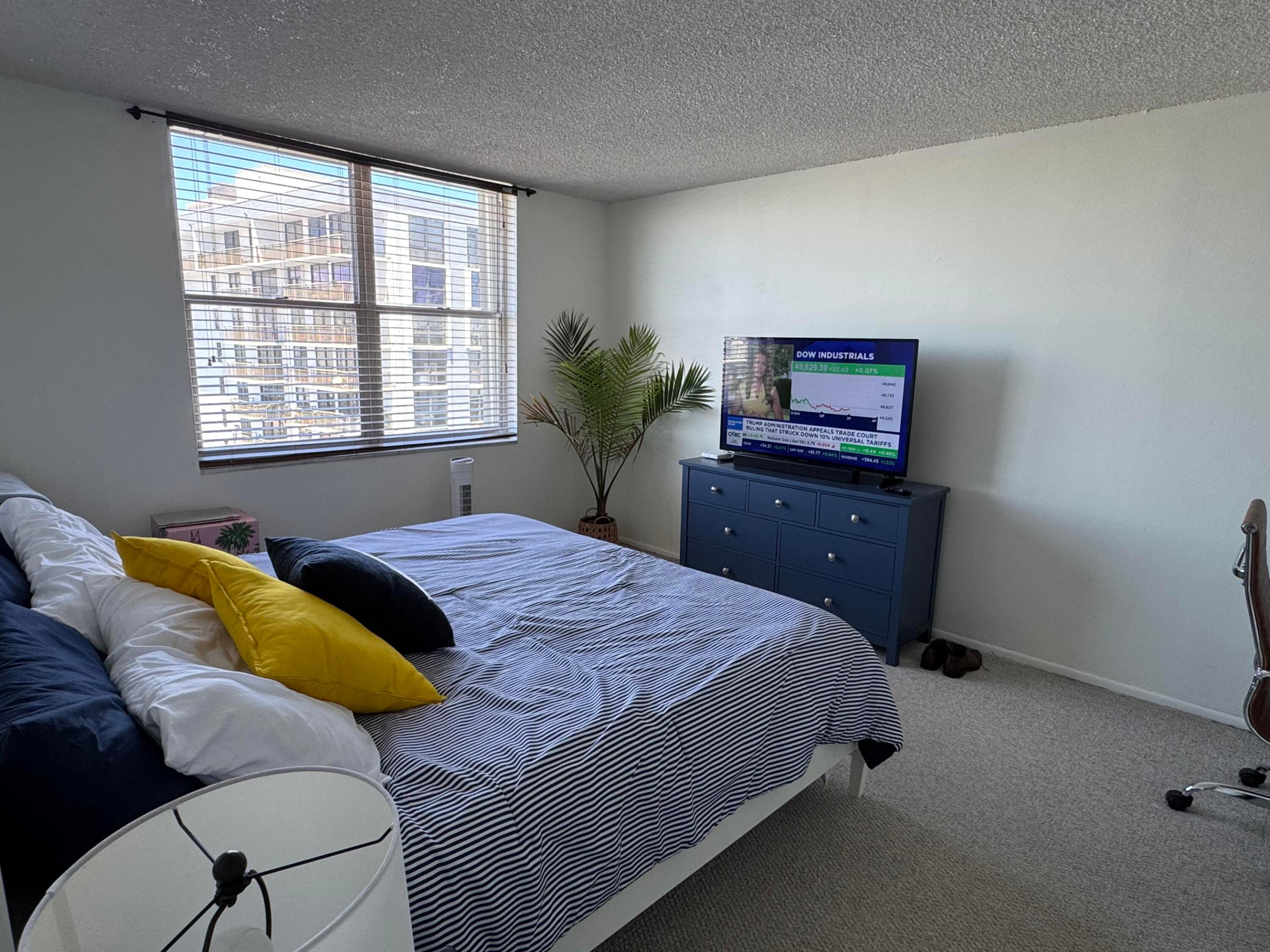 BERKLEY SOUTH CONDO - Residential